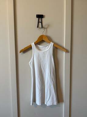 Lululemon White High Neck Racerback Tank Top  Womens size 0